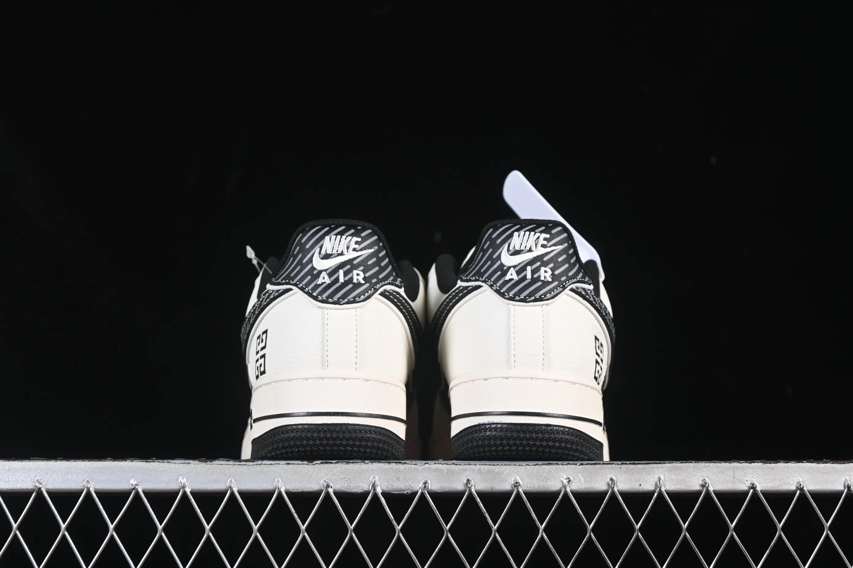 All categories Nk Air Force 1 Air Force series Nk Air Force 1 Low Air Force low top Nike Air Force 1'07 Low Givenchy joint dark blue skyline Air Force 1 low top casual sneakers JP8028-002